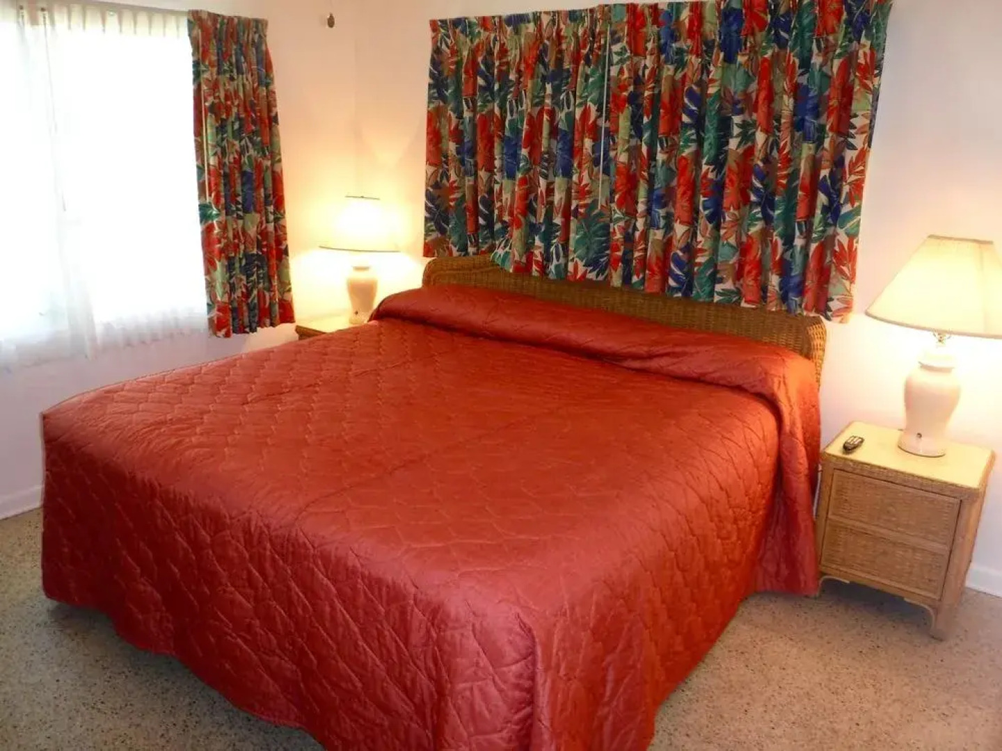 Waterside Inn on the Beach