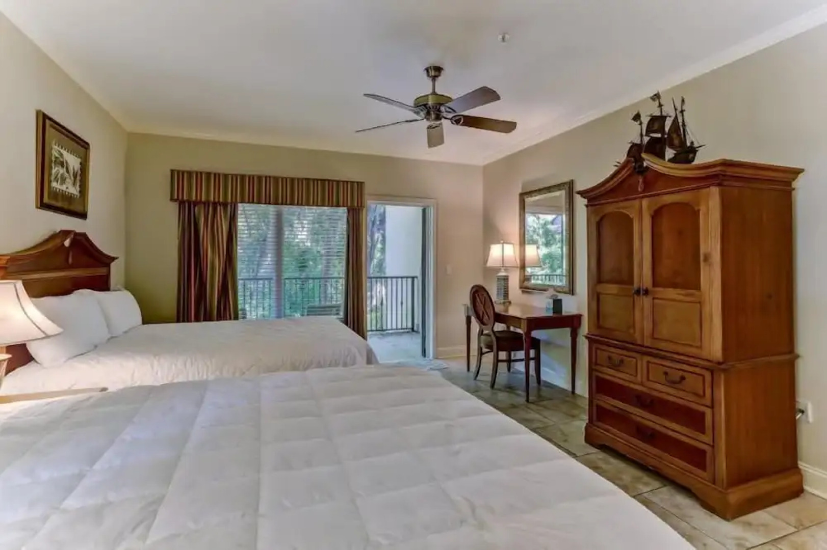 2515/16 Tennis Villas