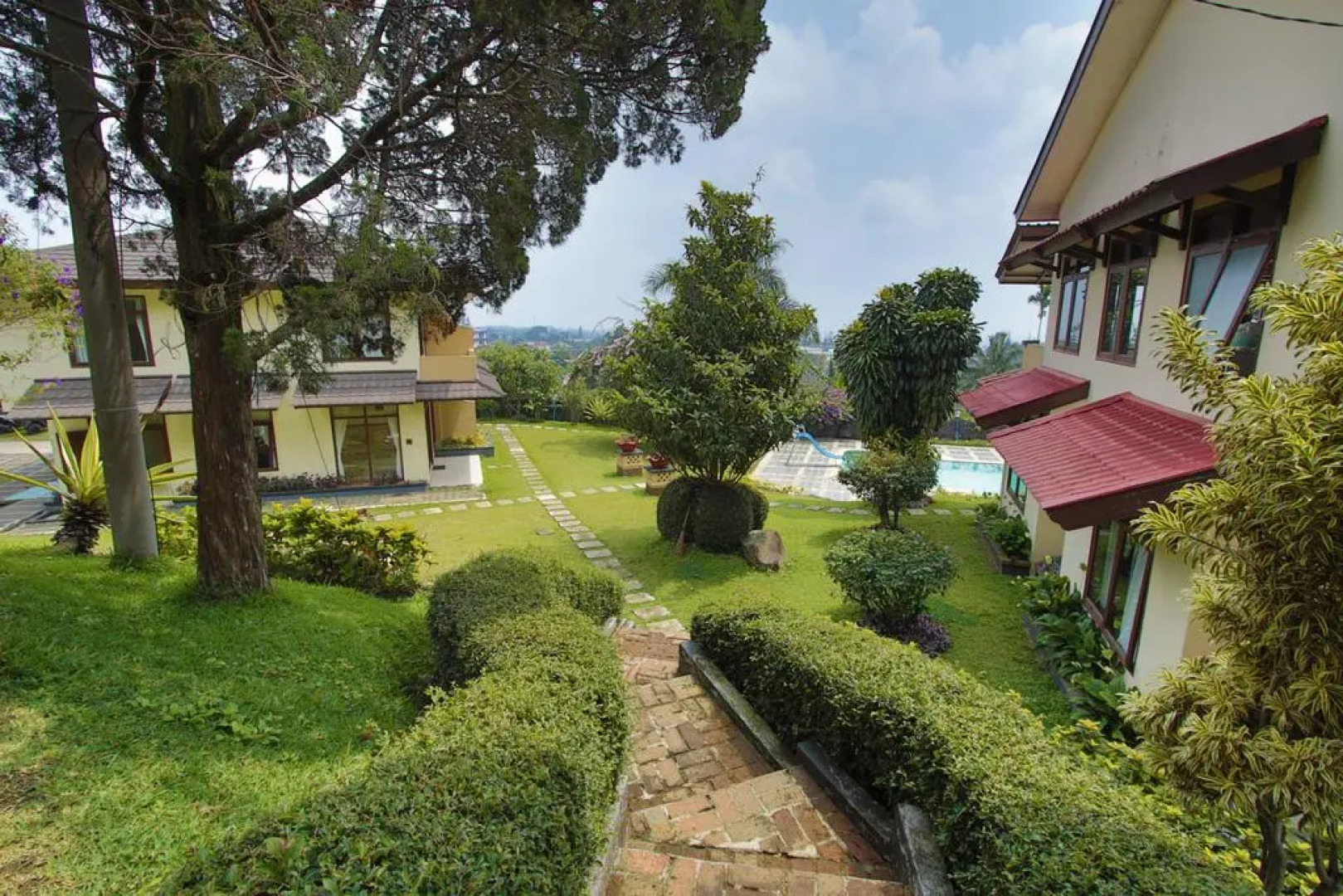 The Jayakarta Inn & Villas Cisarua Mountain Resort