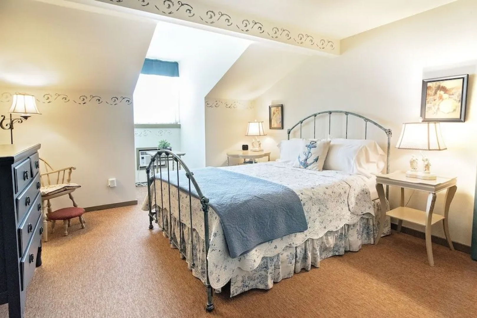 Captain Stannard House Bed and Breakfast Country Inn