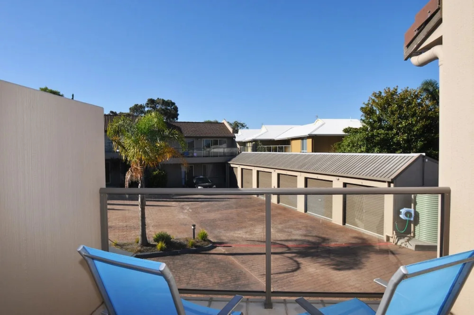 The Esplanade 4 - Free Wifi & Foxtel Included
