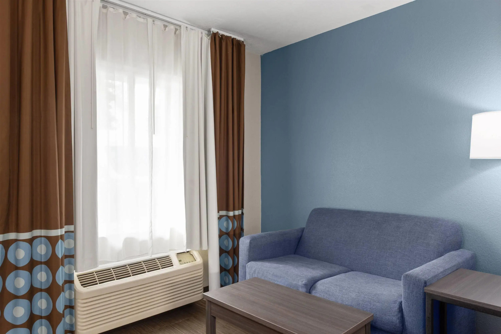 Super 8 by Wyndham Dania/Fort Lauderdale Arpt