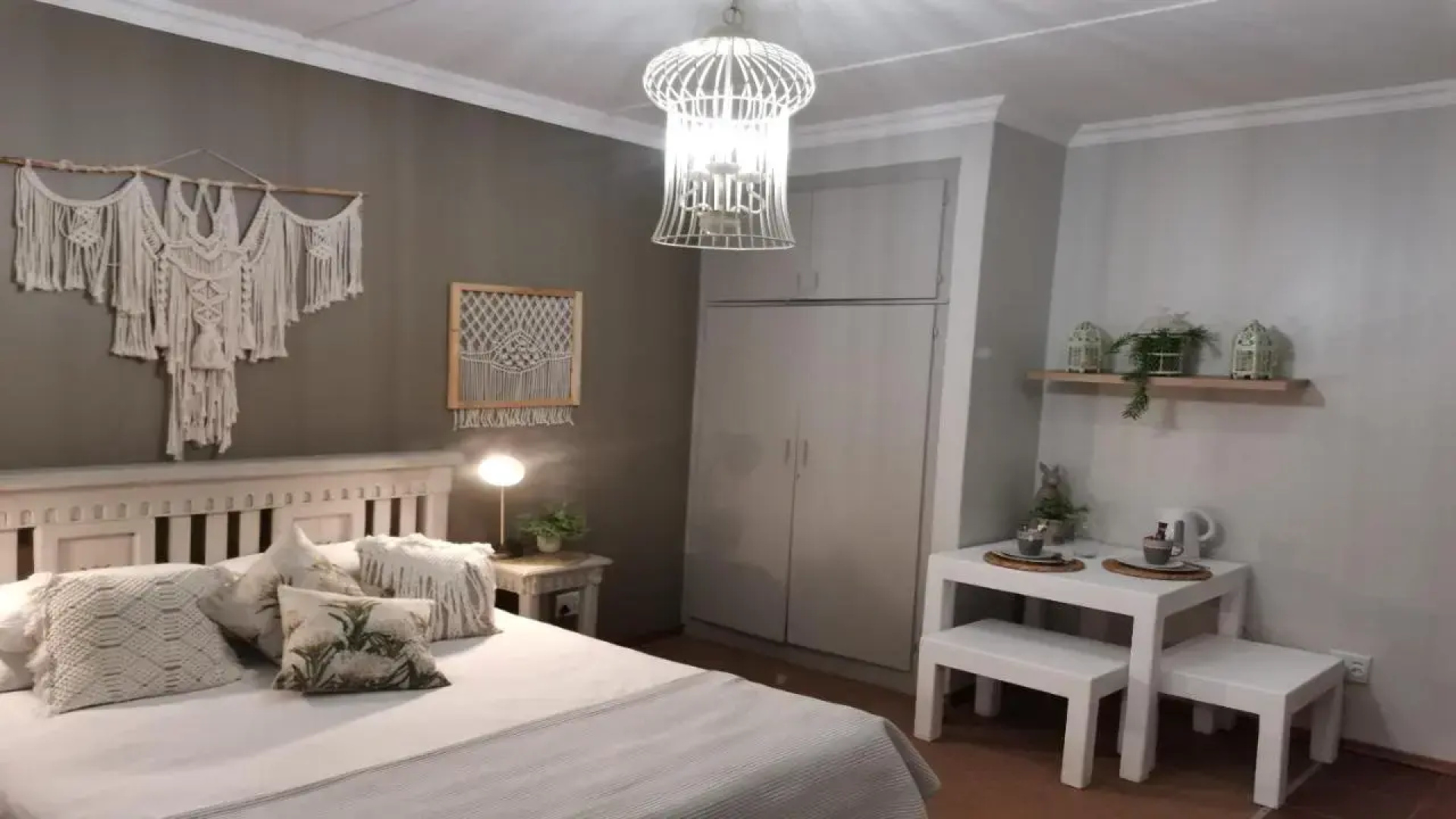 Spindrift Guesthouse