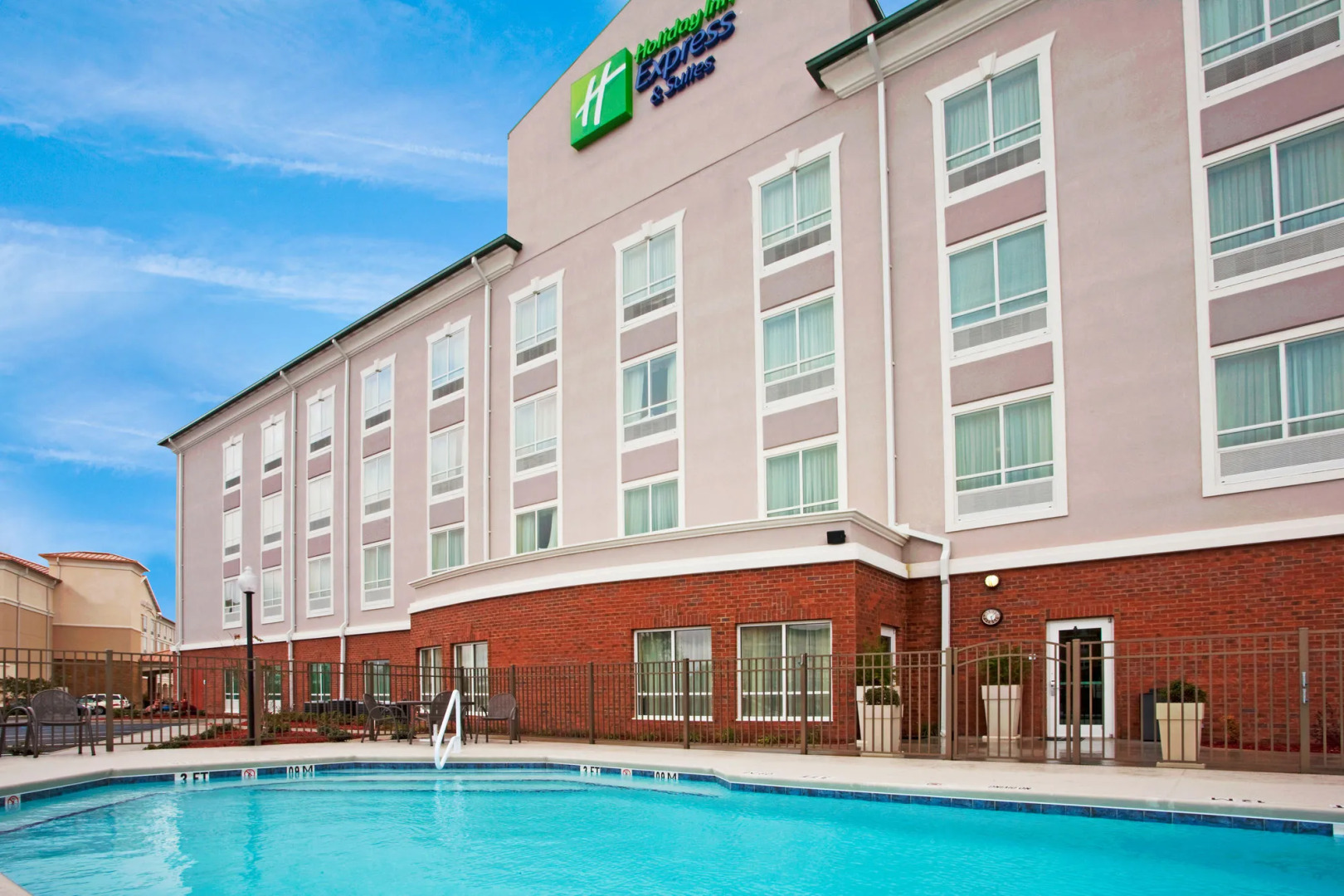 Holiday Inn Express & Suites Valdosta West - Mall Area by IHG