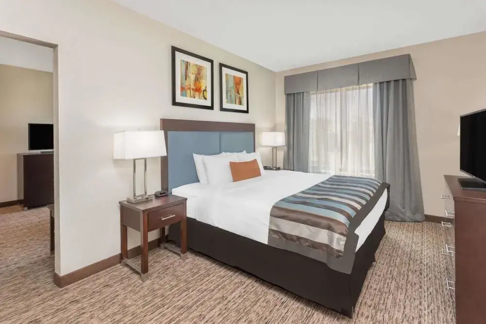 Wingate by Wyndham Asheville Airport