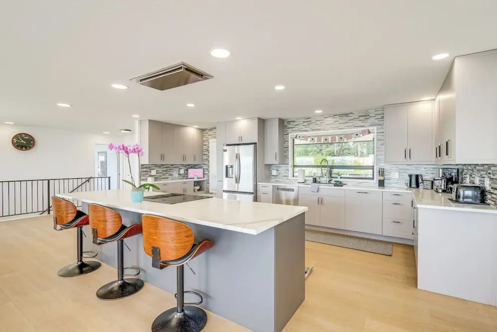 Spacious Camano Home w/ Hot Tub & Water Views!