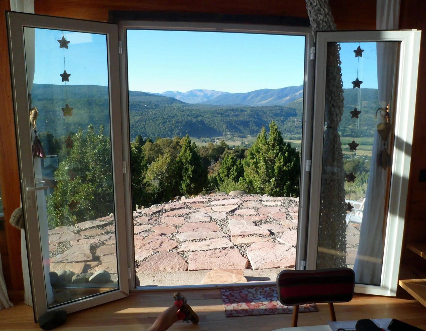 Un Vistón Modern Mountain Home