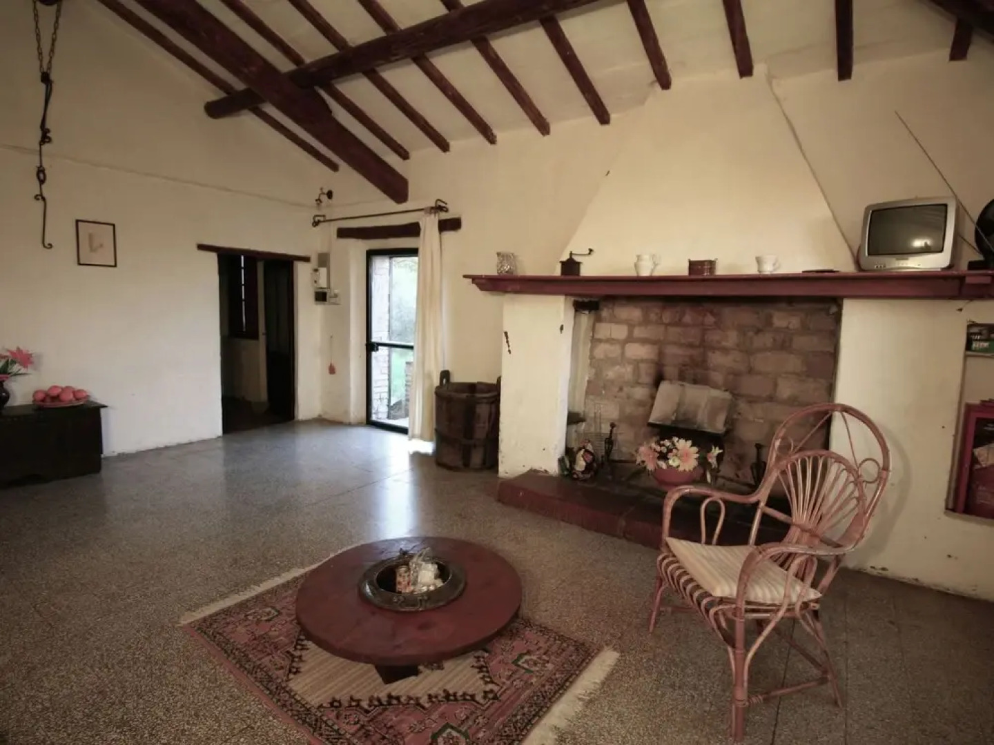 Rustic Cottage in Magione with Garden