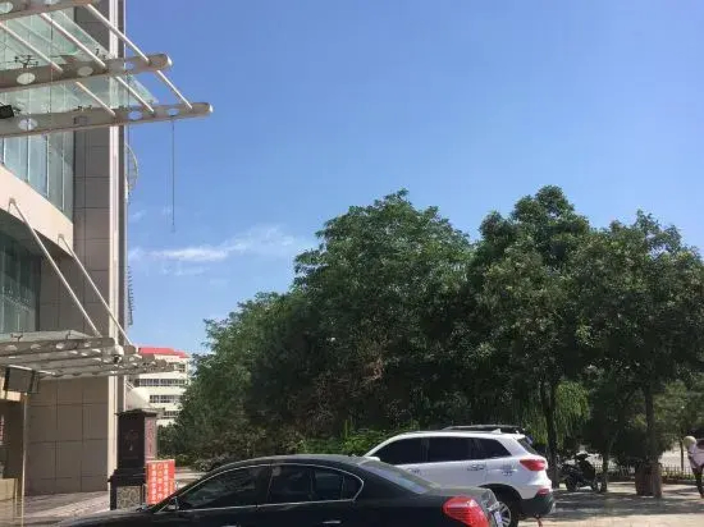 Jiuquan Chuangtong Business Hotel (Municipal Government Yumen Oilfield Company Branch)