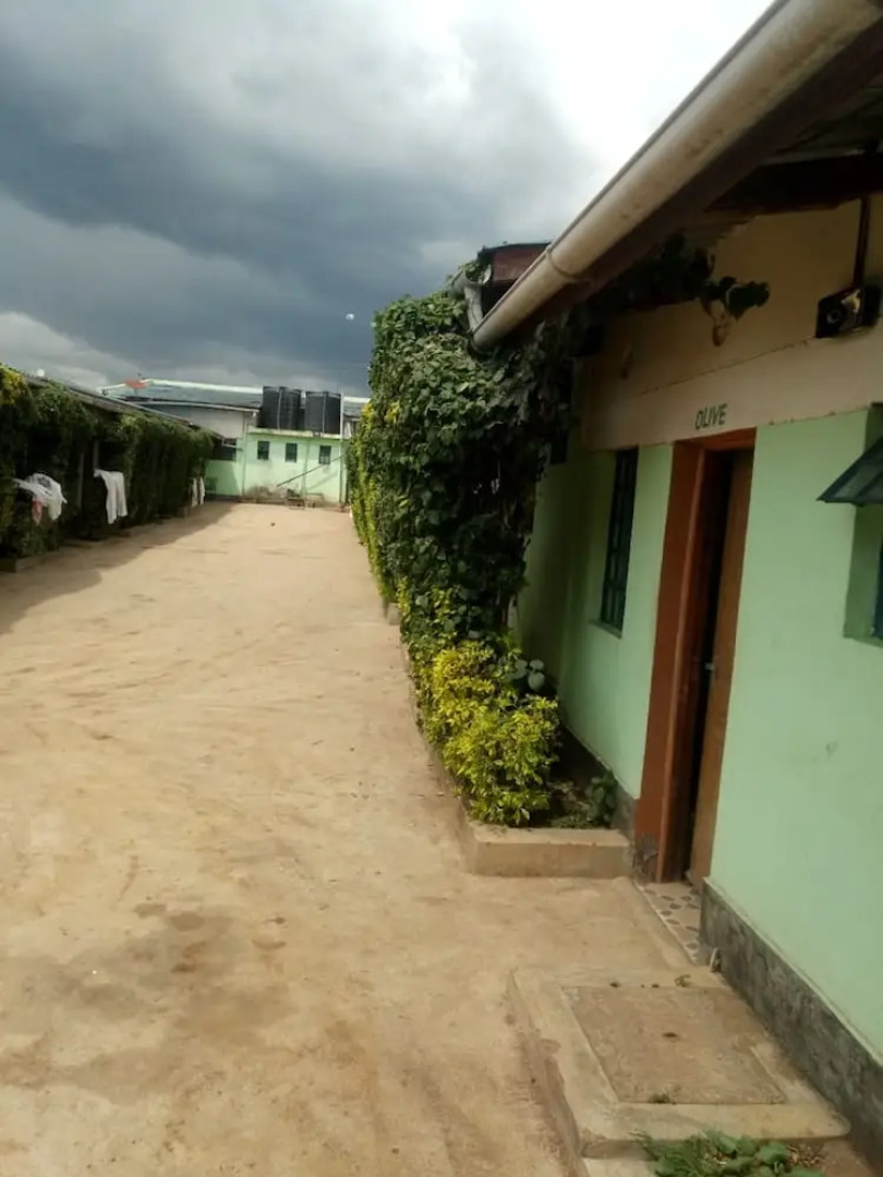 Flavours Lodge - Gilgil