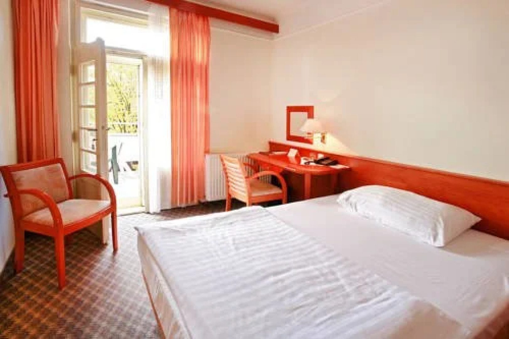 Lazensky Hotel Palace