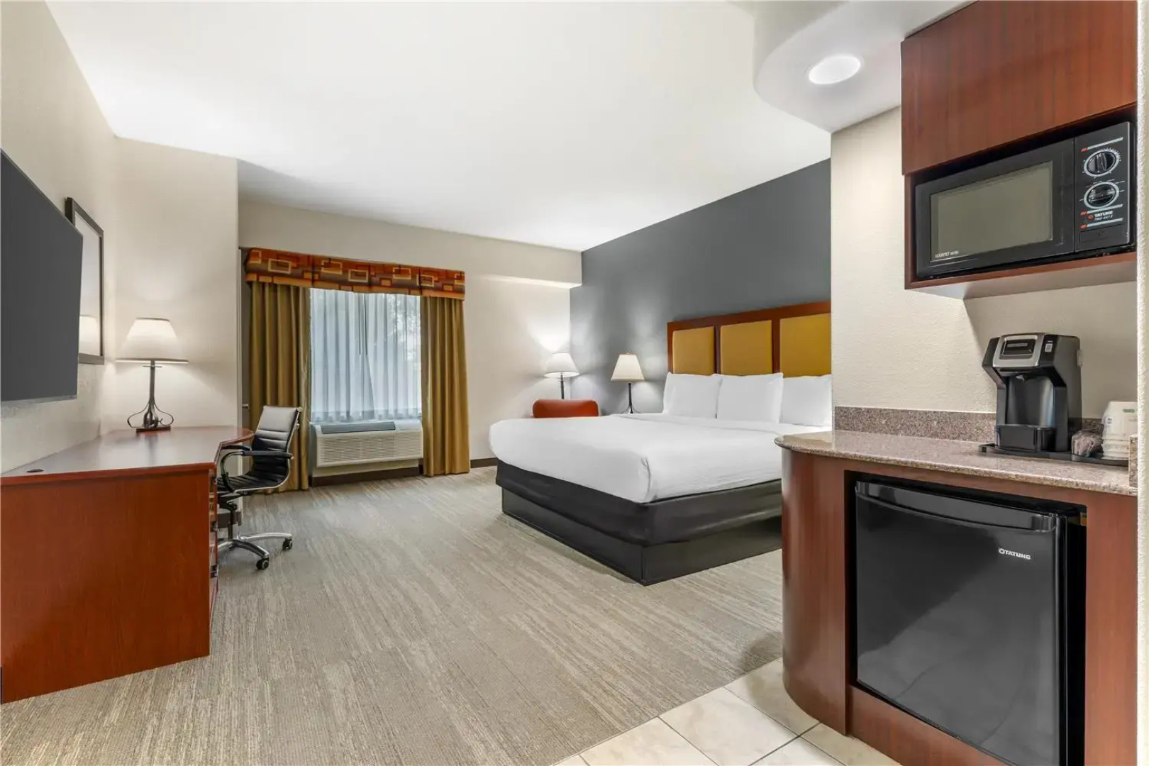 Best Western Plus Waxahachie Inn & Suites