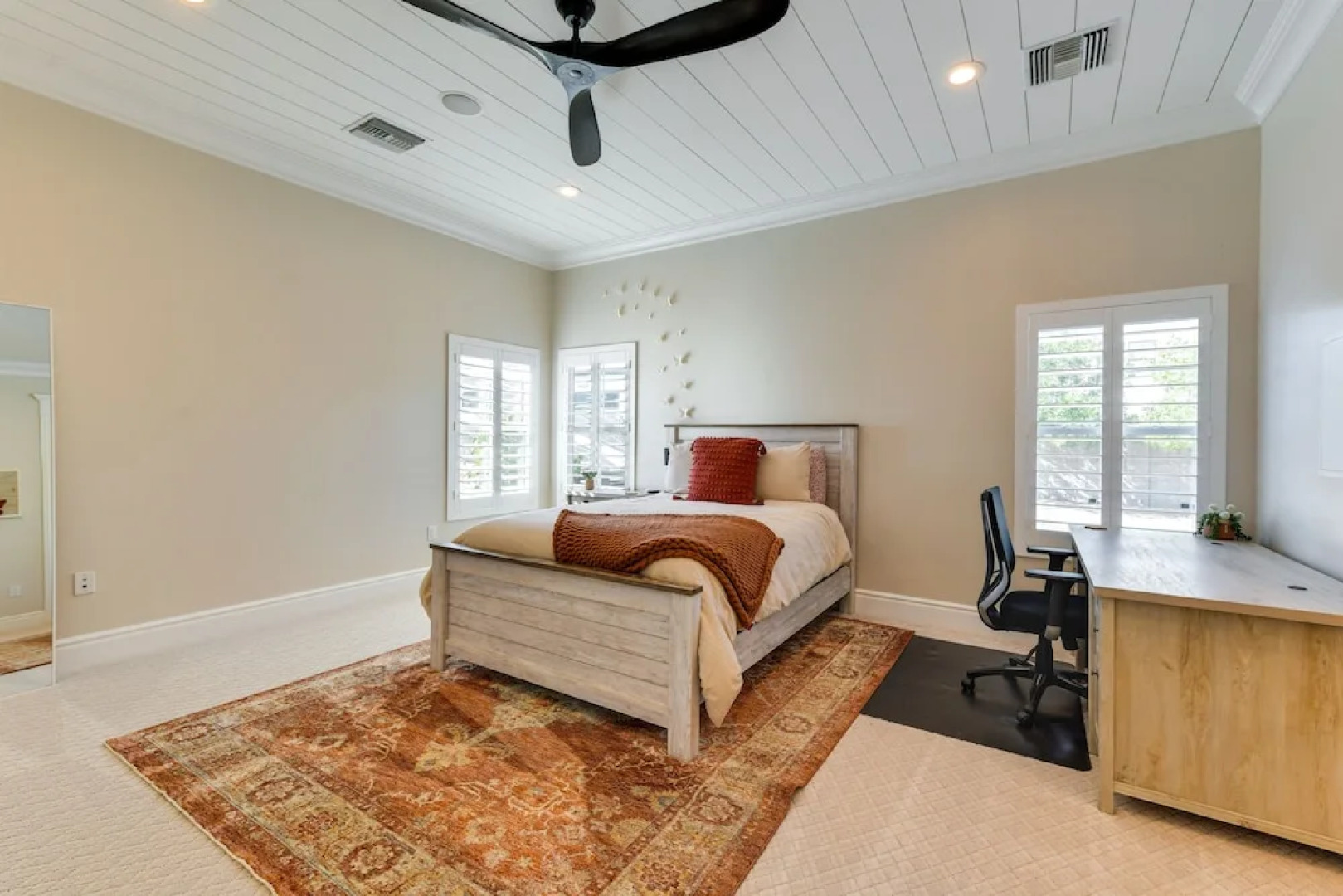 Spacious Queen Creek Home w/ Hot Tub & Pool!