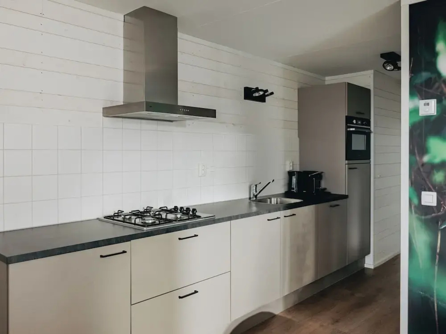 Spacious Villa in Forest Park