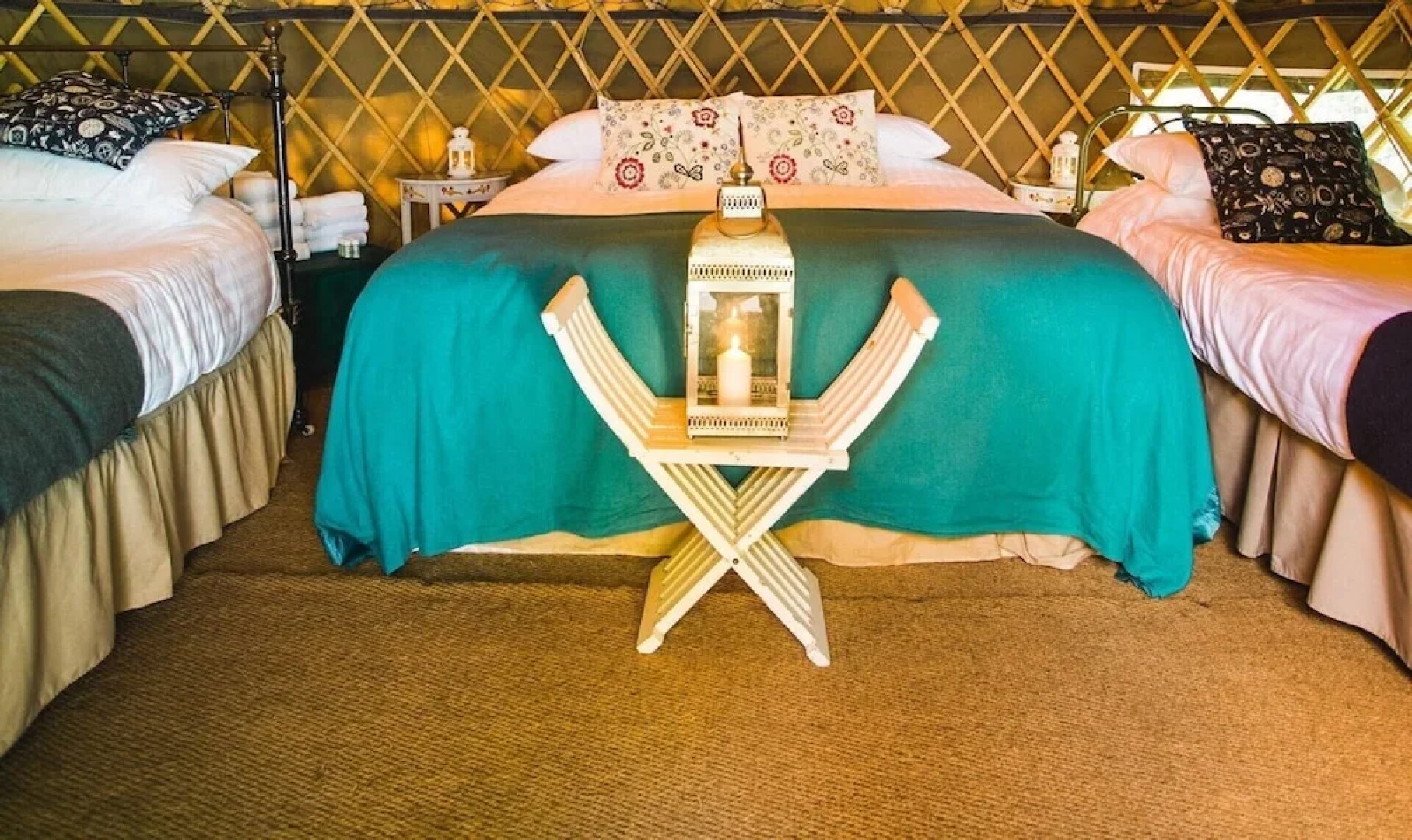 Holly - Yurt-Glamping