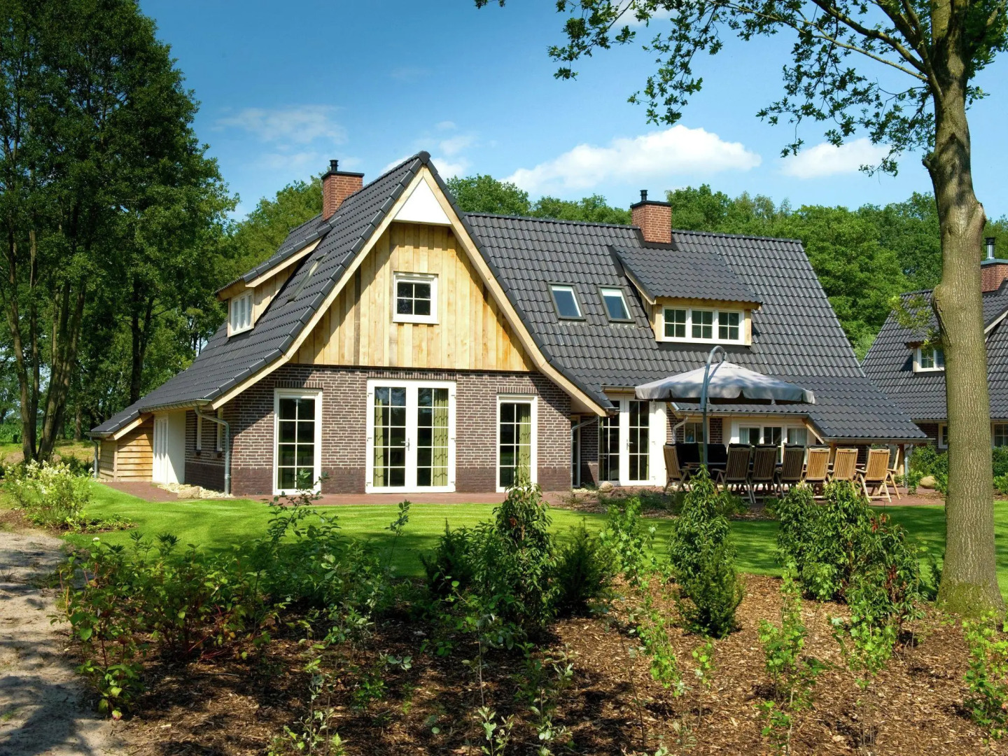 Wellness Villa in Peaceful Nature