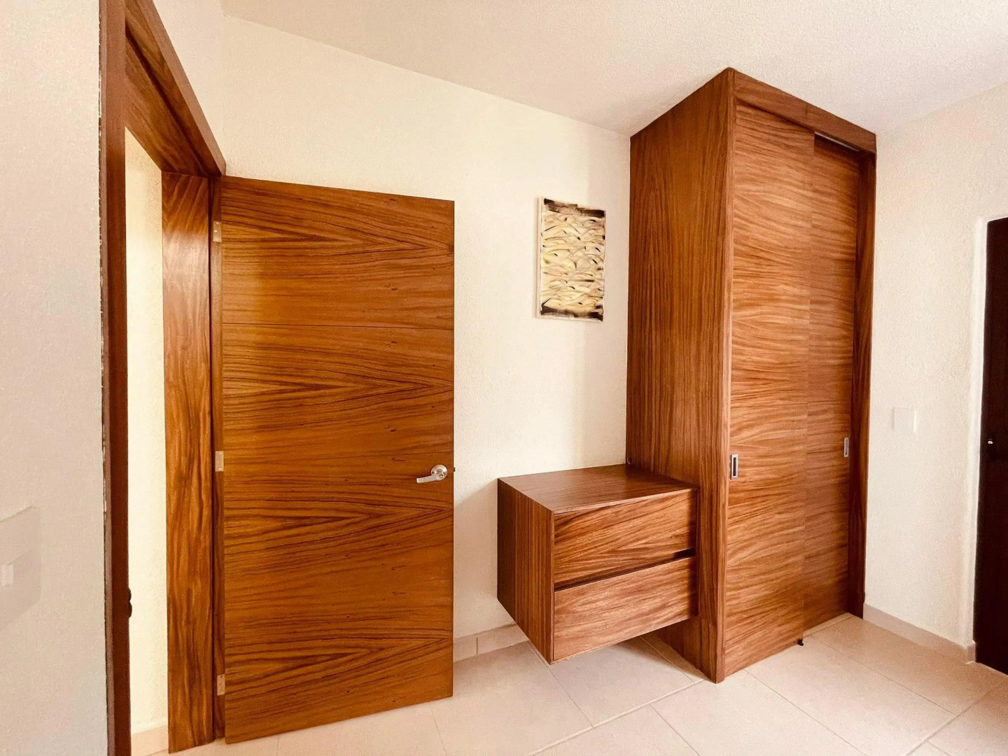 Seuia Departamentos con alberca a pasos del lago