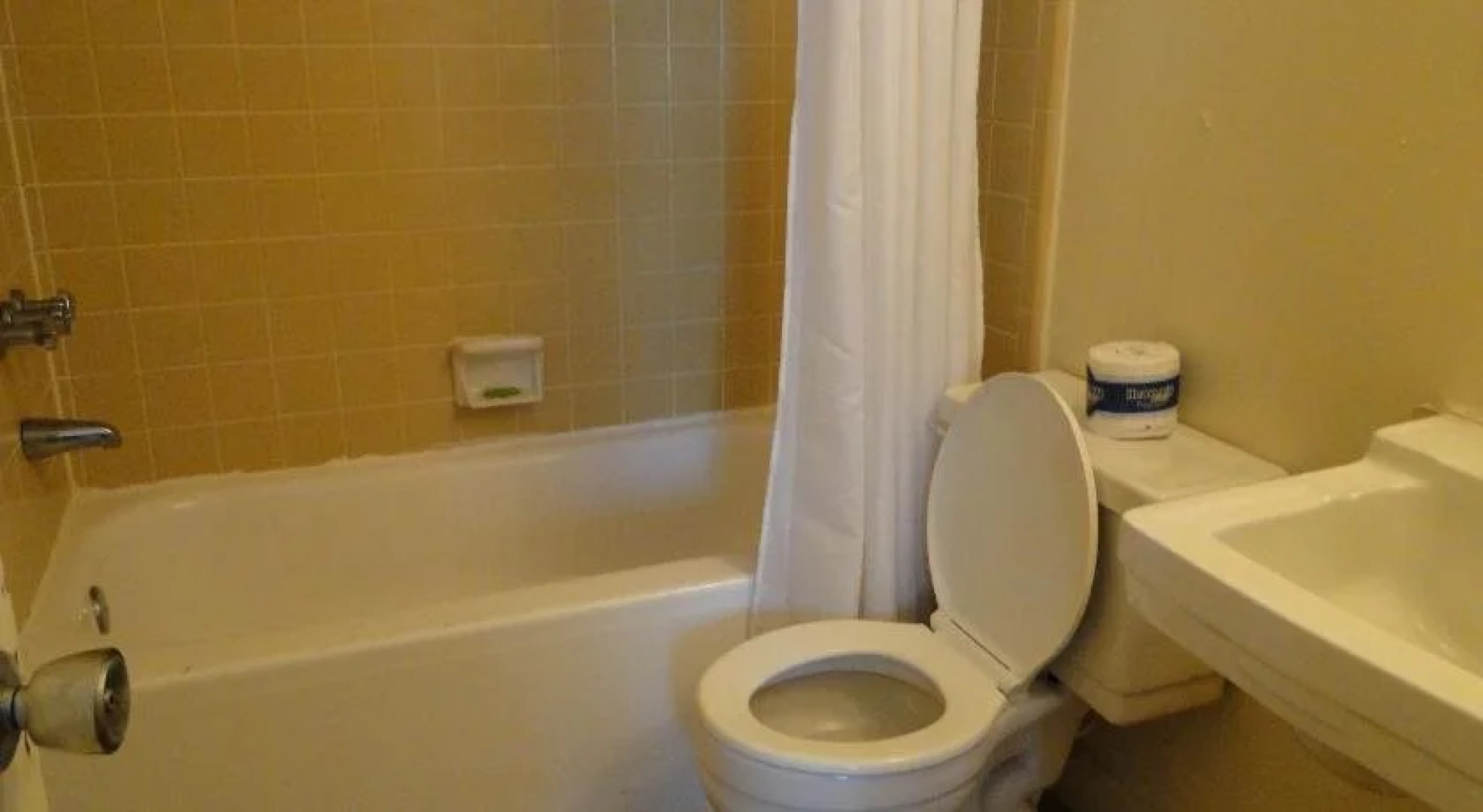 Sea Gypsy Inn Oceanfront