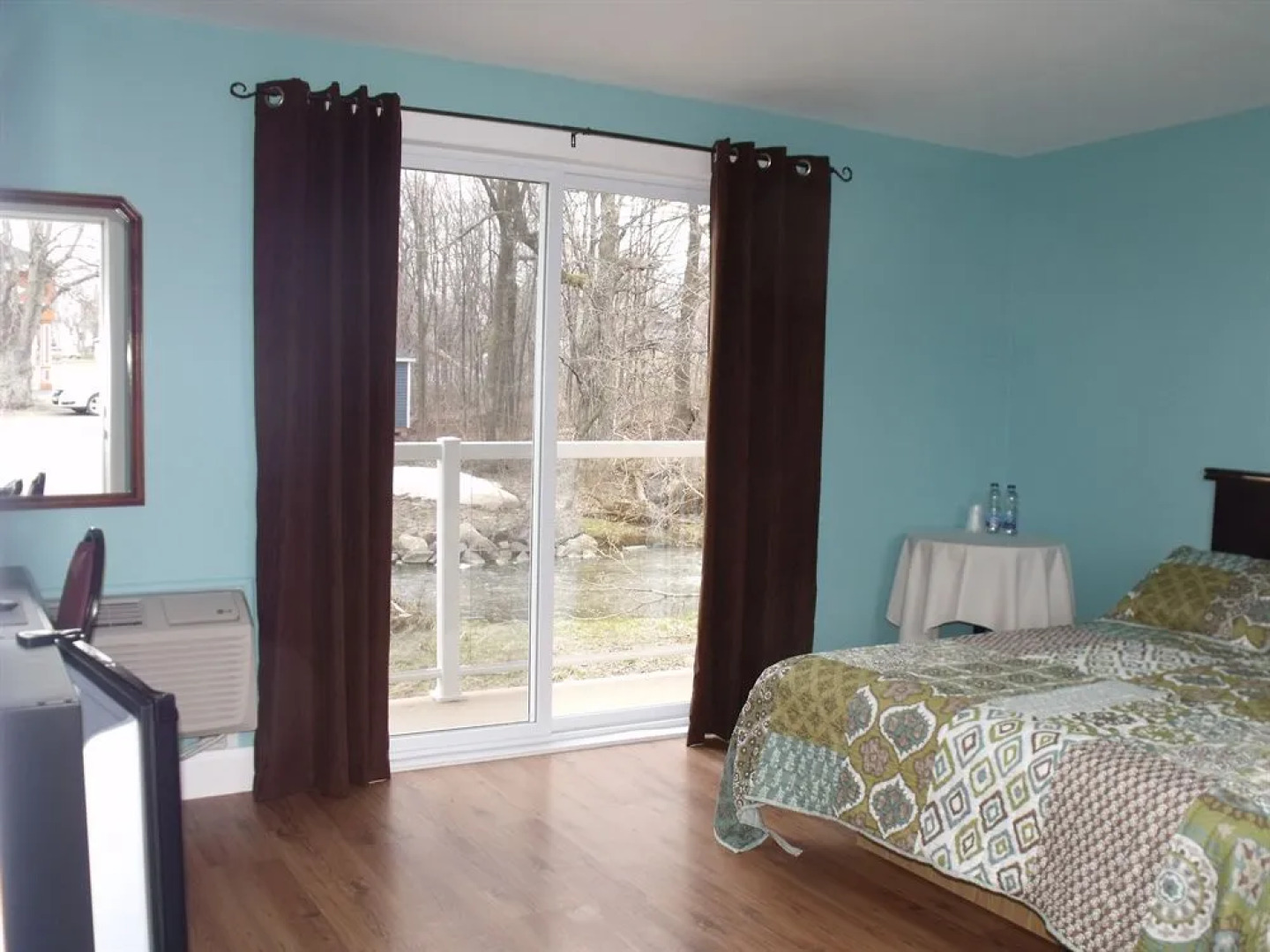 Motel & Restaurant De La Plage