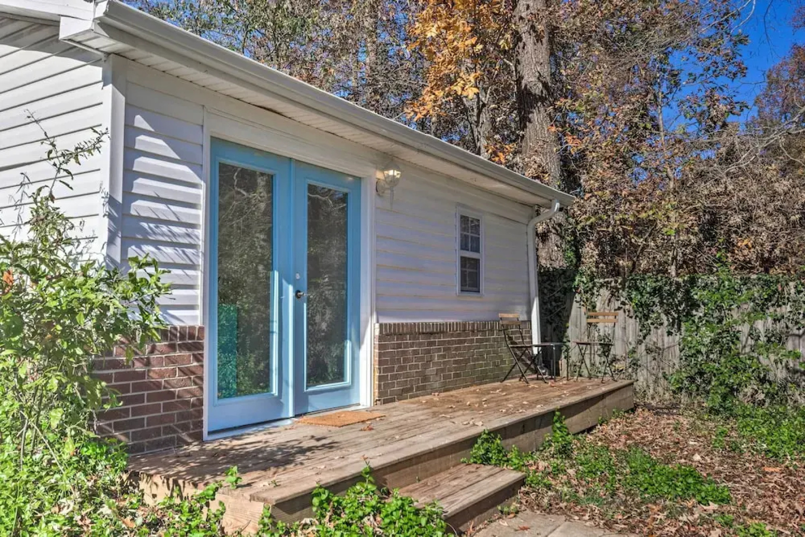 Claires Cottage ~ 4 Mi to Downtown Greenville!