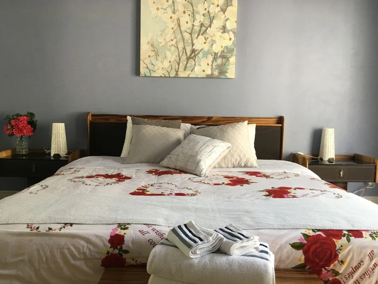 Warm and Sweet Room in West Vancouver