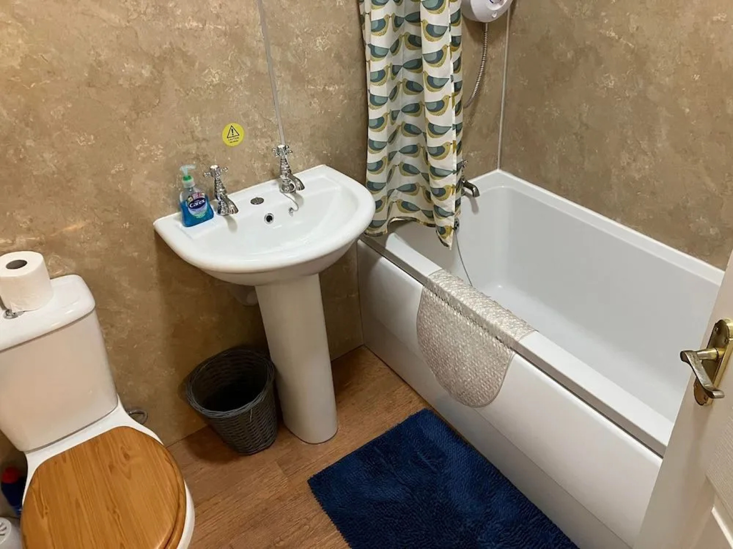 Elgin apartment