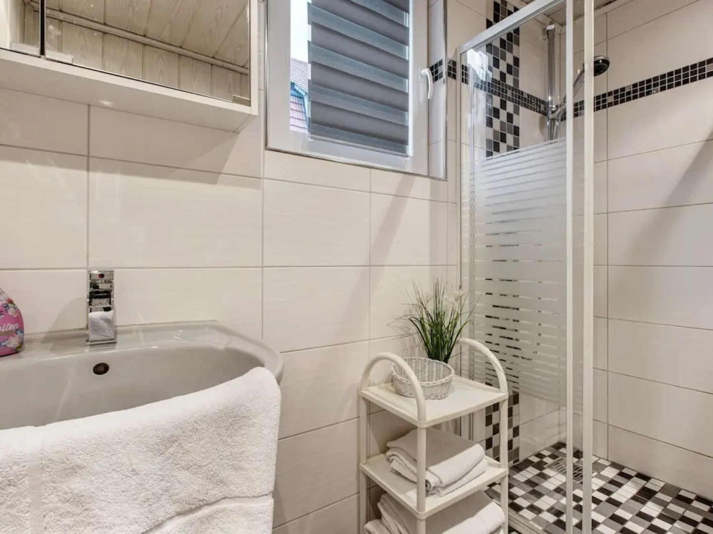 Holiday Home in Thuringia With Private Terrace, use of a Garden and Pool