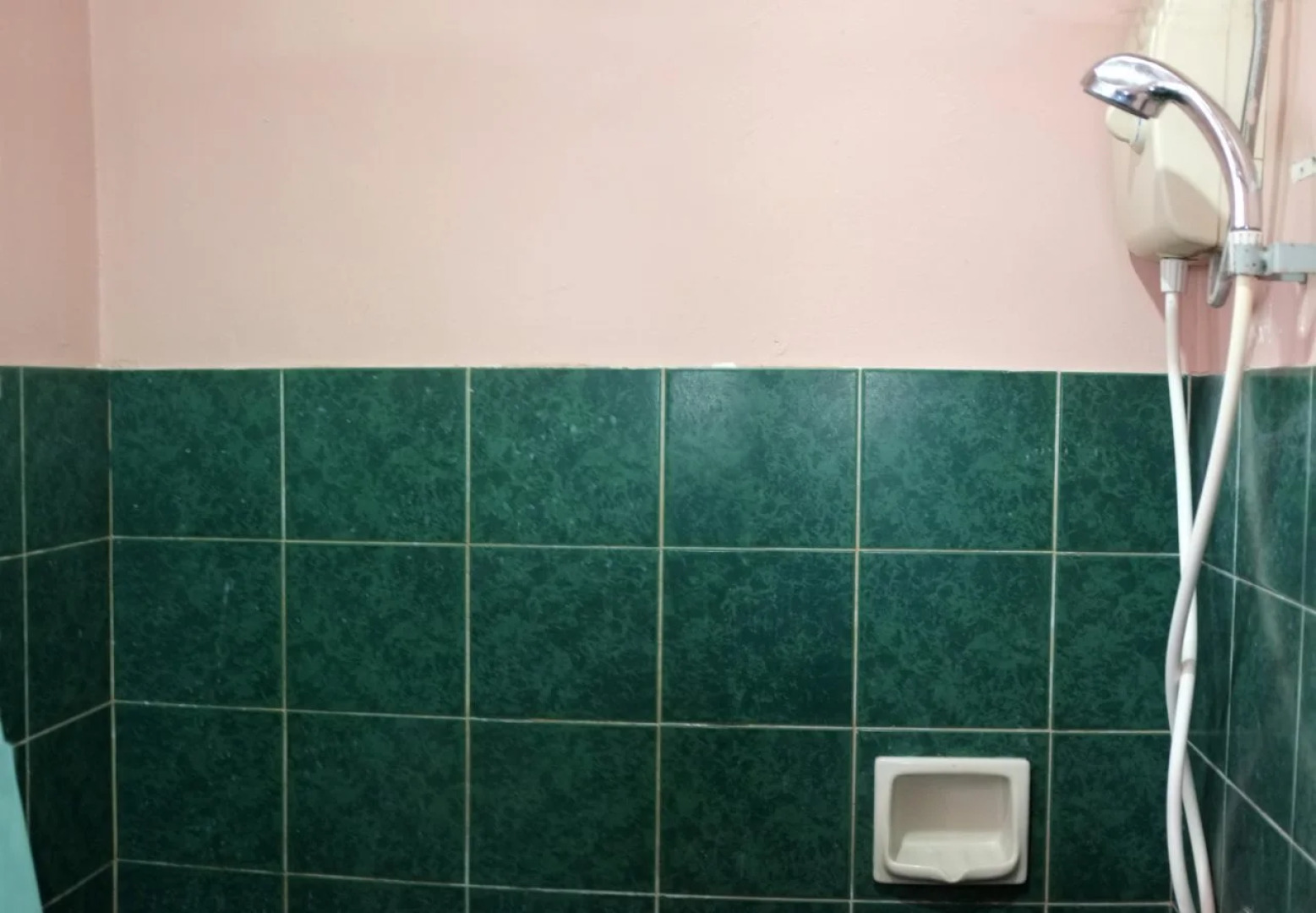 Chateau Veronica Apartelle