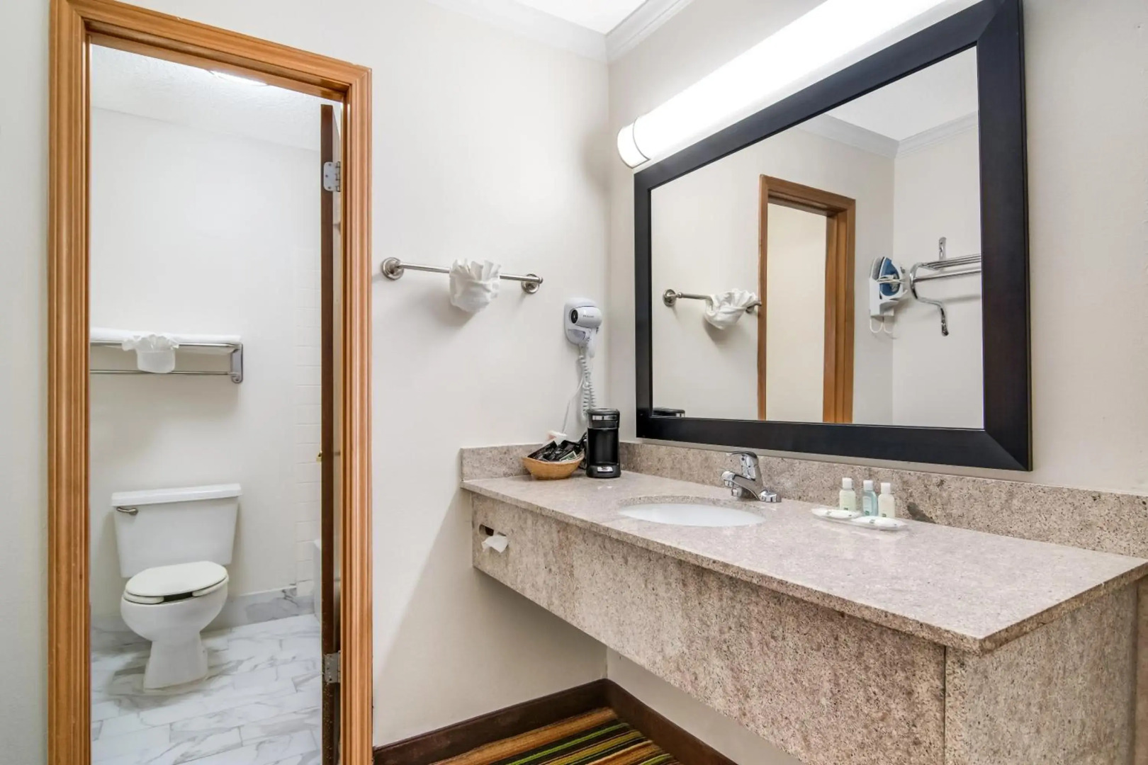 Quality Inn Marietta near Dobbins ARB