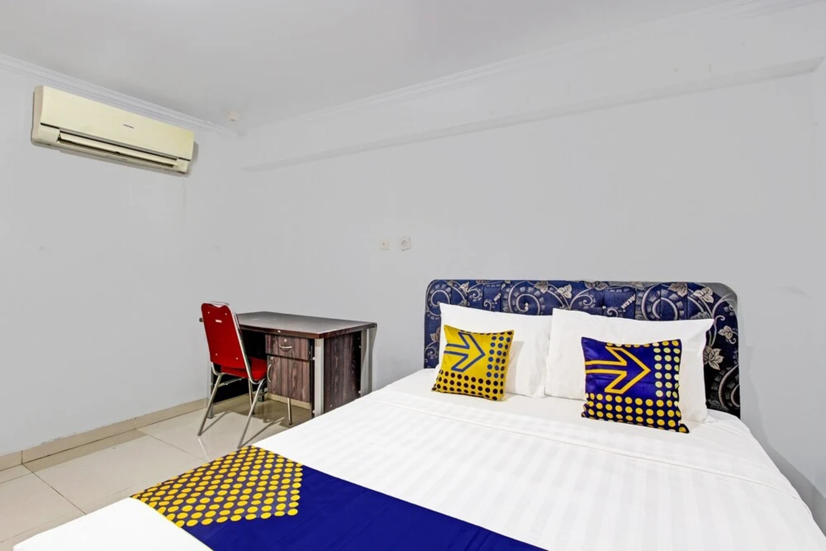 SPOT ON 91398 Homestay Tentrem 1