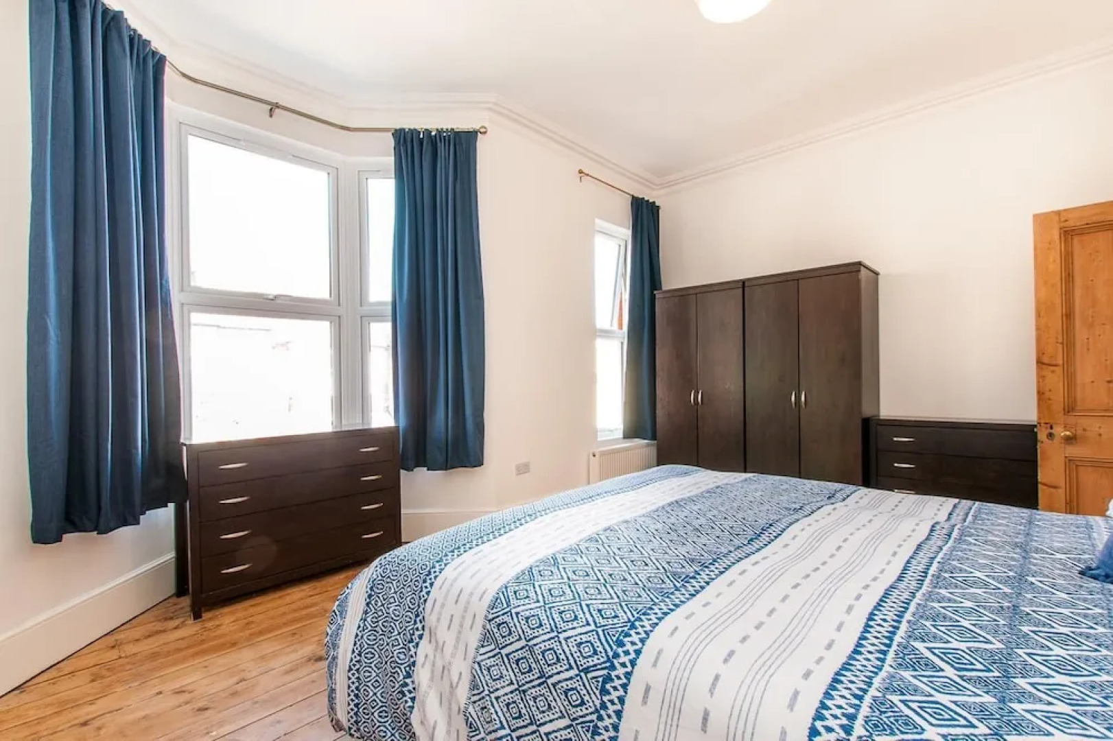 Inviting 3-dbl Bedrooms House in Ramsgate