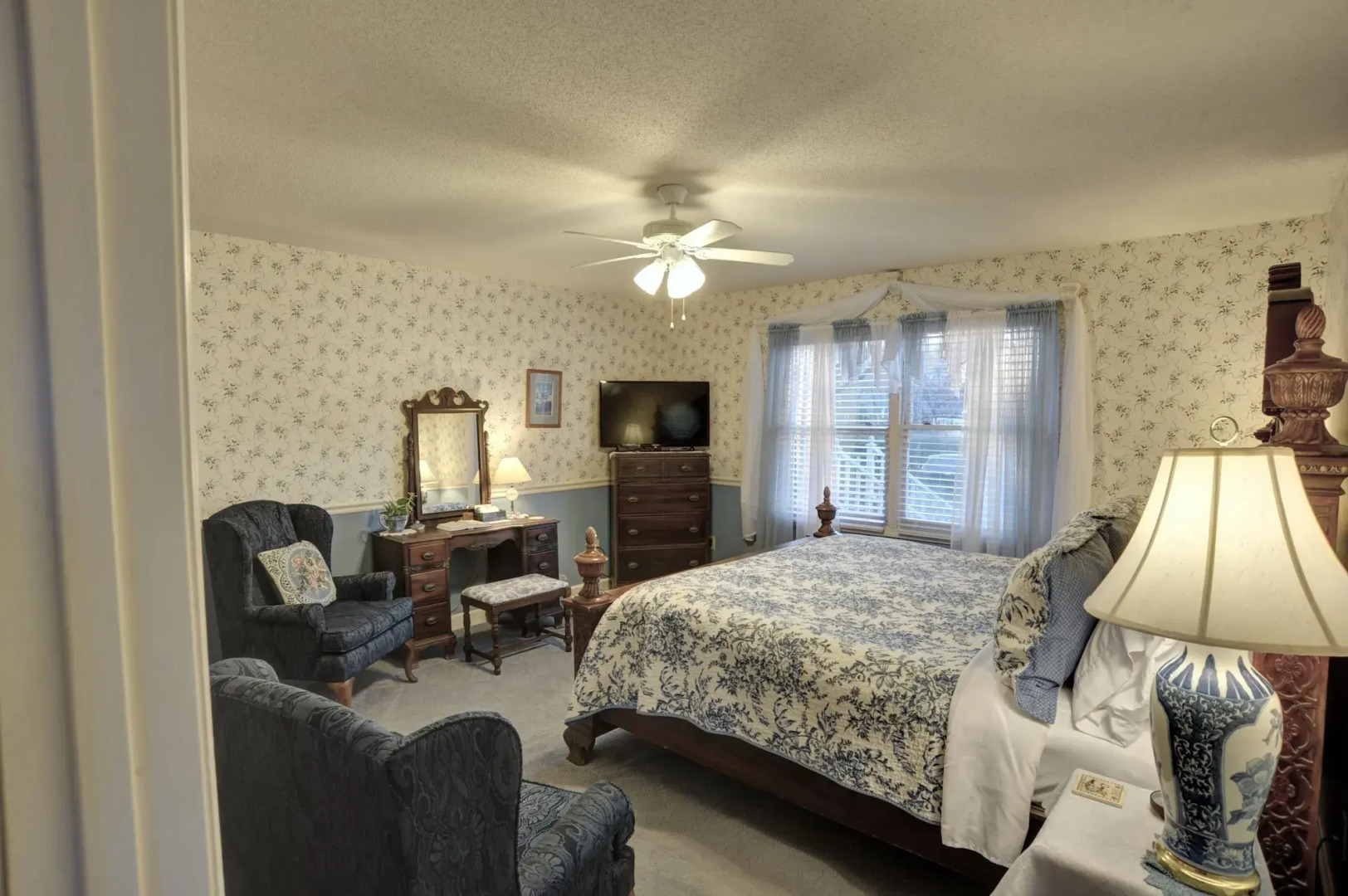 Blue Mountain Mist Country Inn & Spa