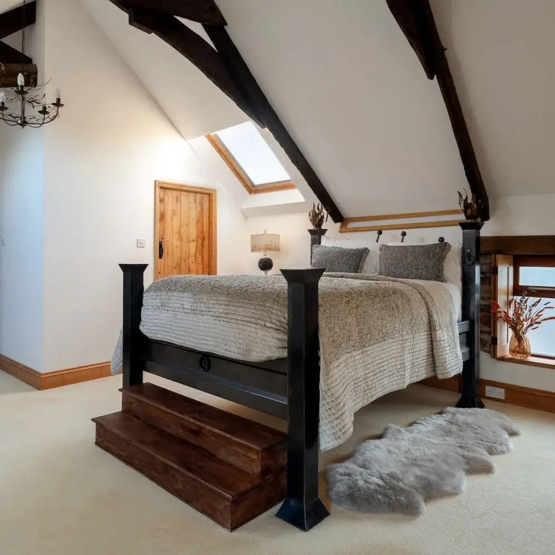 Old Coach House in Berry Pomeroy