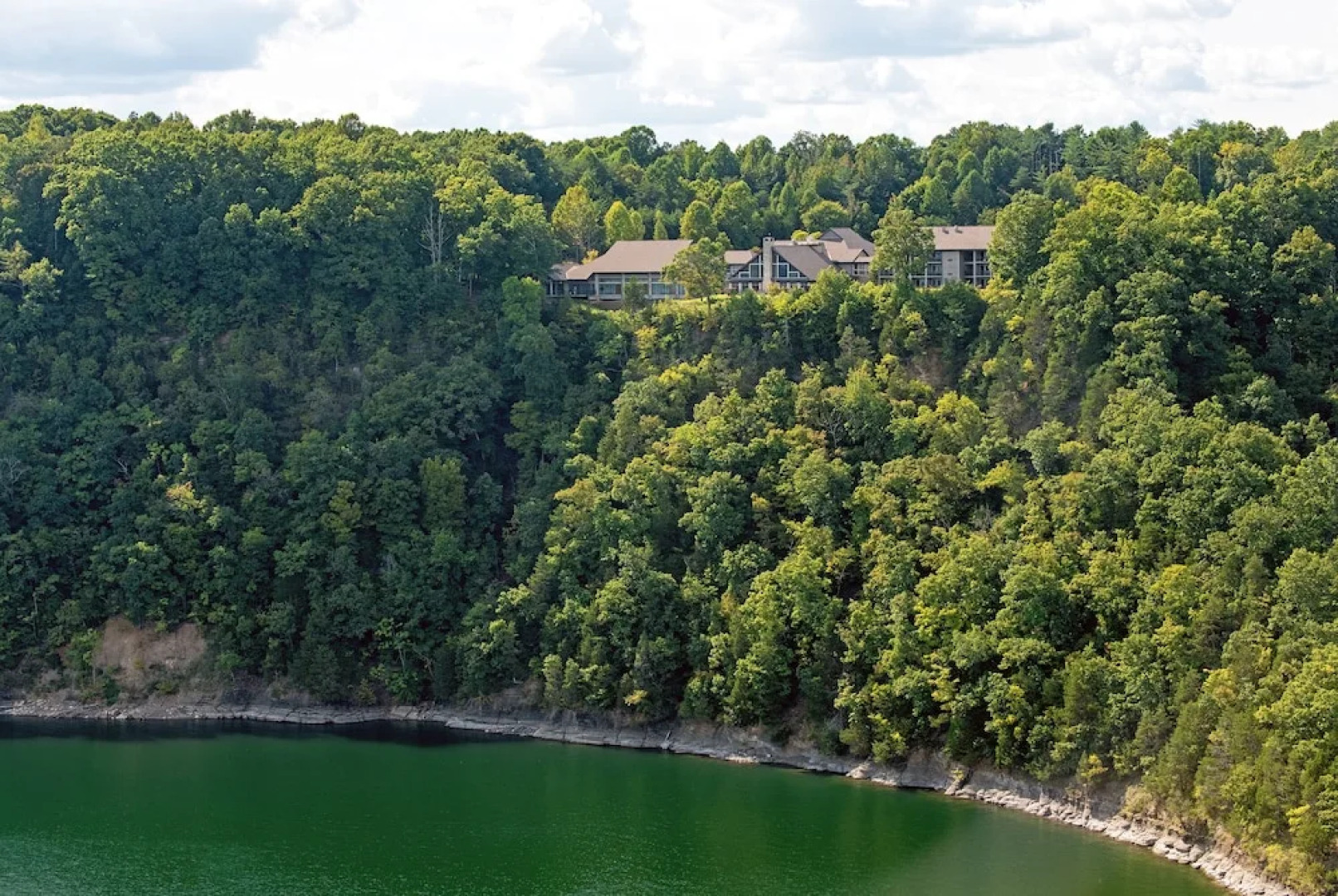 Dale Hollow Lake State Resort Park