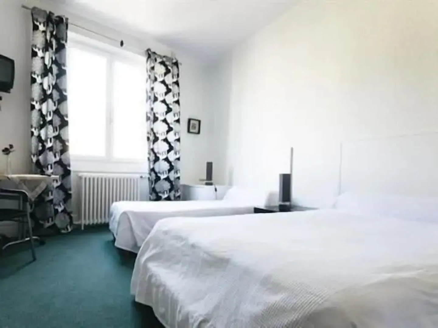 Hôtel Restaurant Le Lion dOr