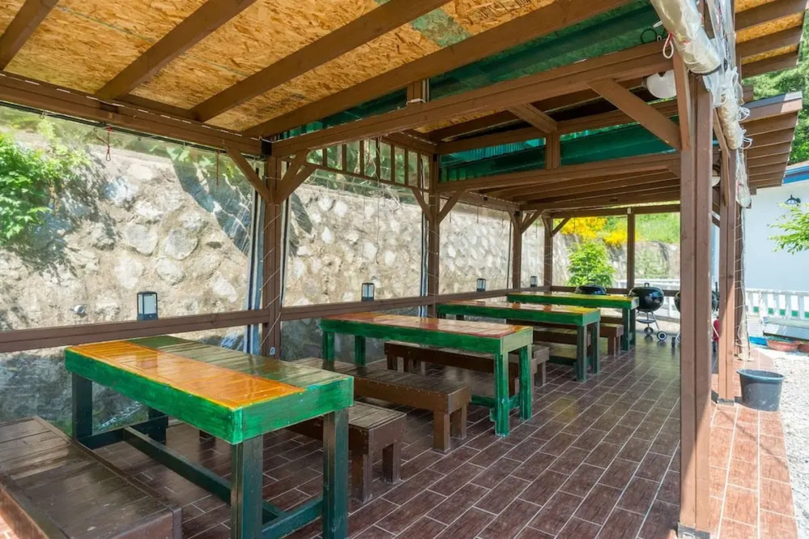 Goseong Sunshine Fullhouse Pension