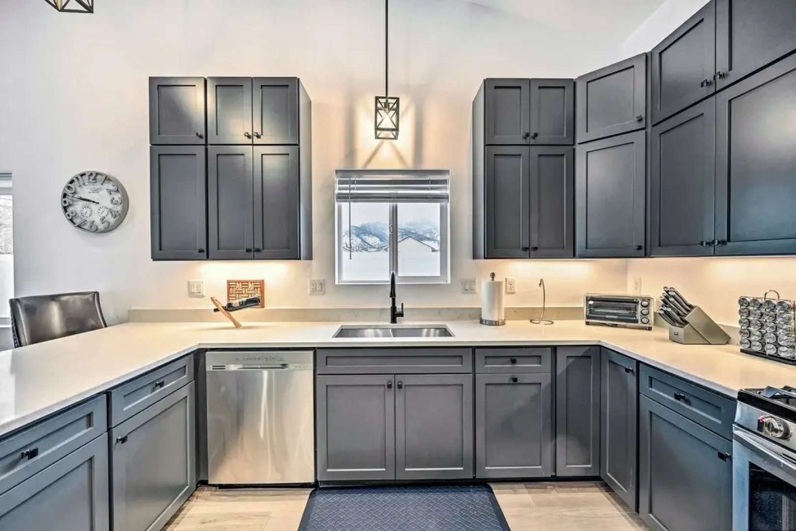 Buena Vista Vacation Rental ~ 2 Mi to Main St