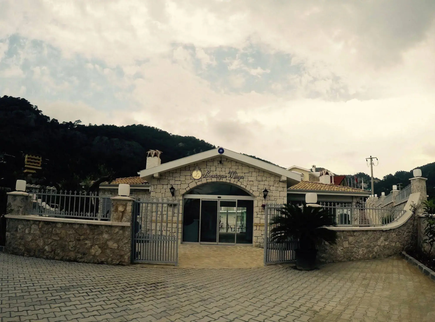 La Boutique Maya