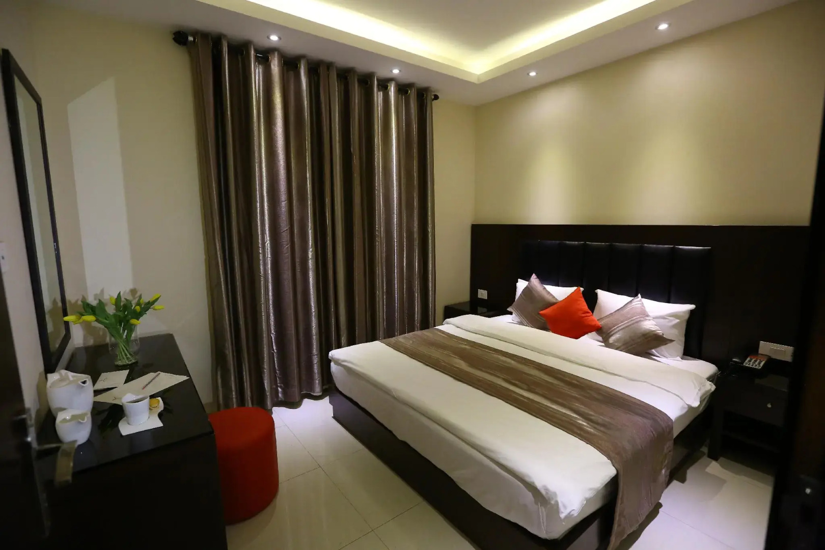 Jounieh Suites Hotel