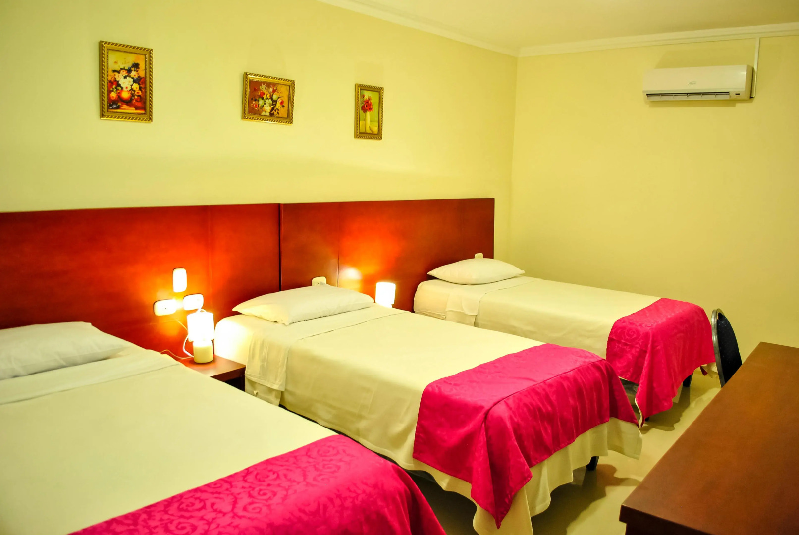 Hotel Rivera del Mar