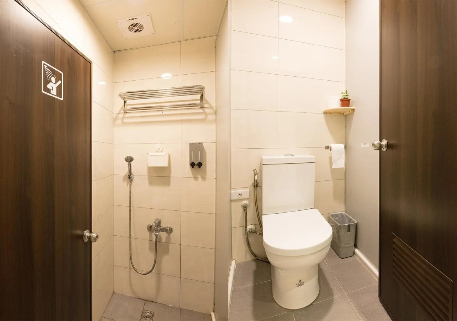 On My Way Taitung Hostel Backpacker