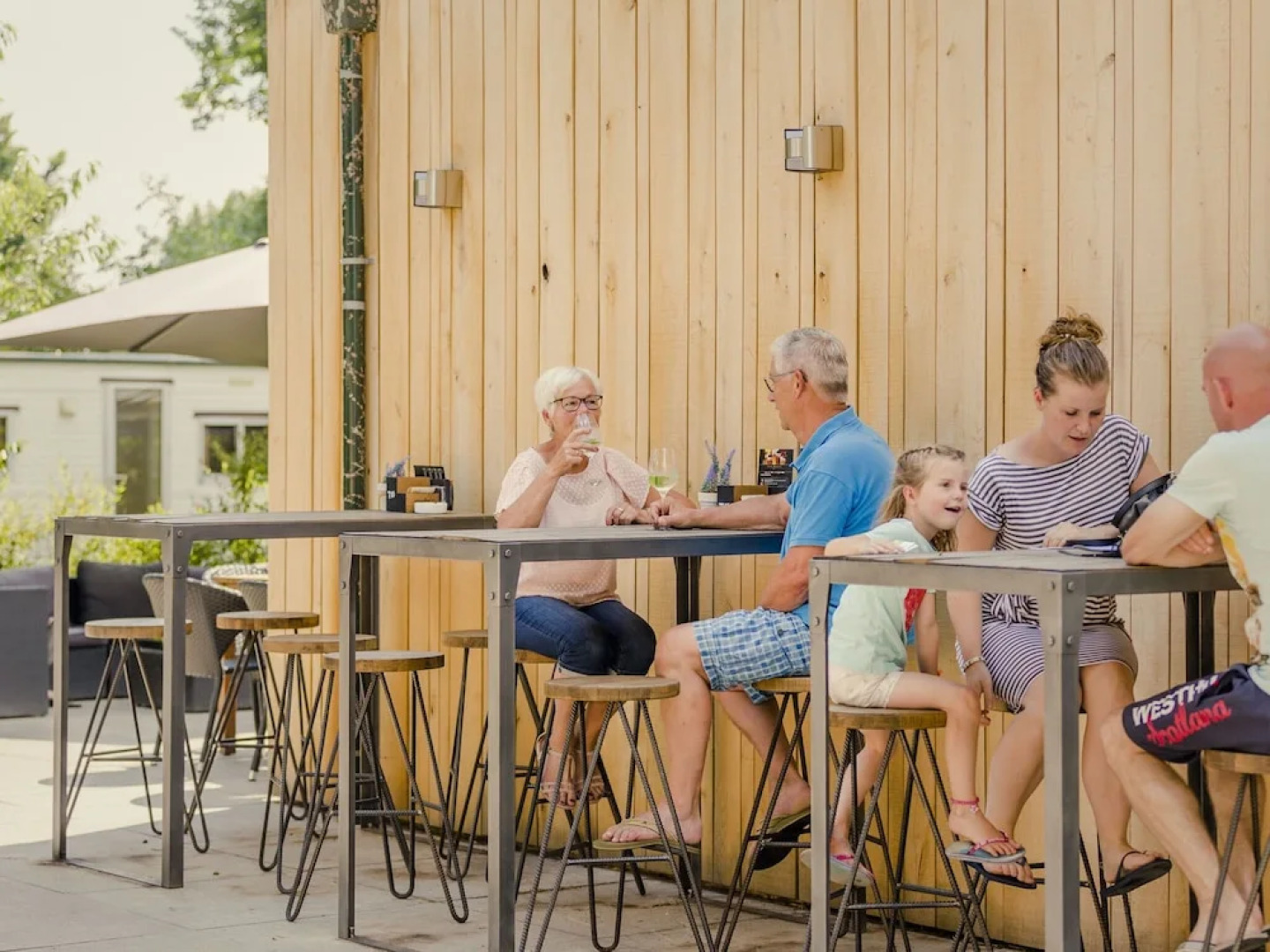 Cottage With Terrace on the River De Regge