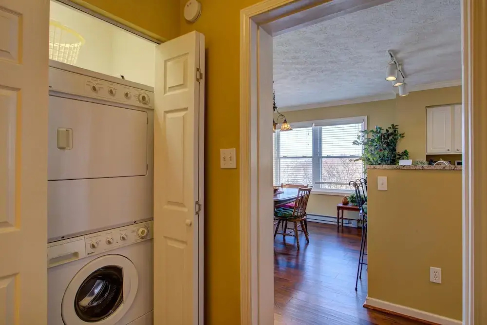 VCI - Southcrest Condominiums #h102