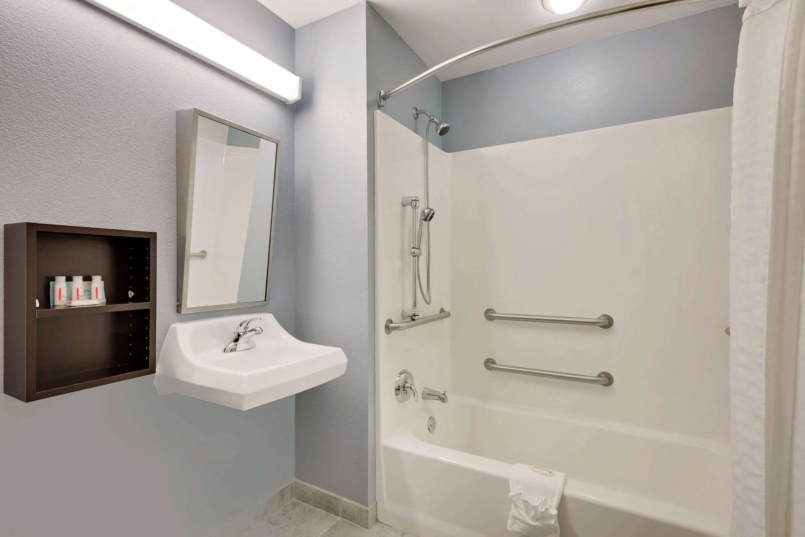 Microtel Inn & Suites by Wyndham Geneva