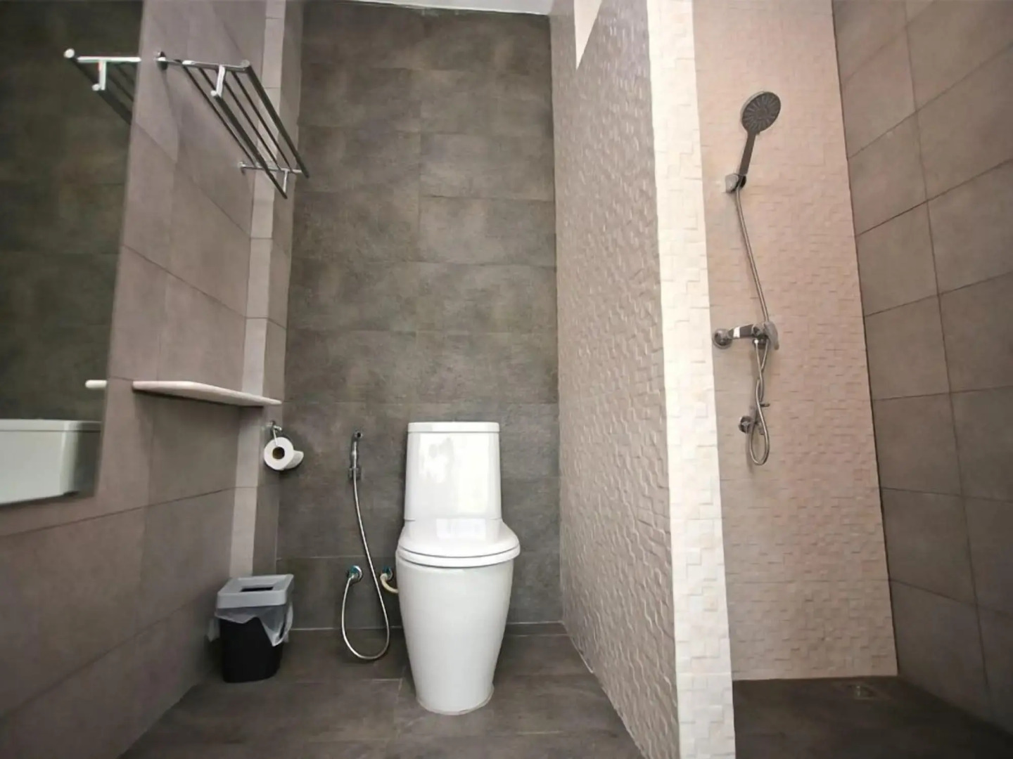 Bunprasop Garden Hotel