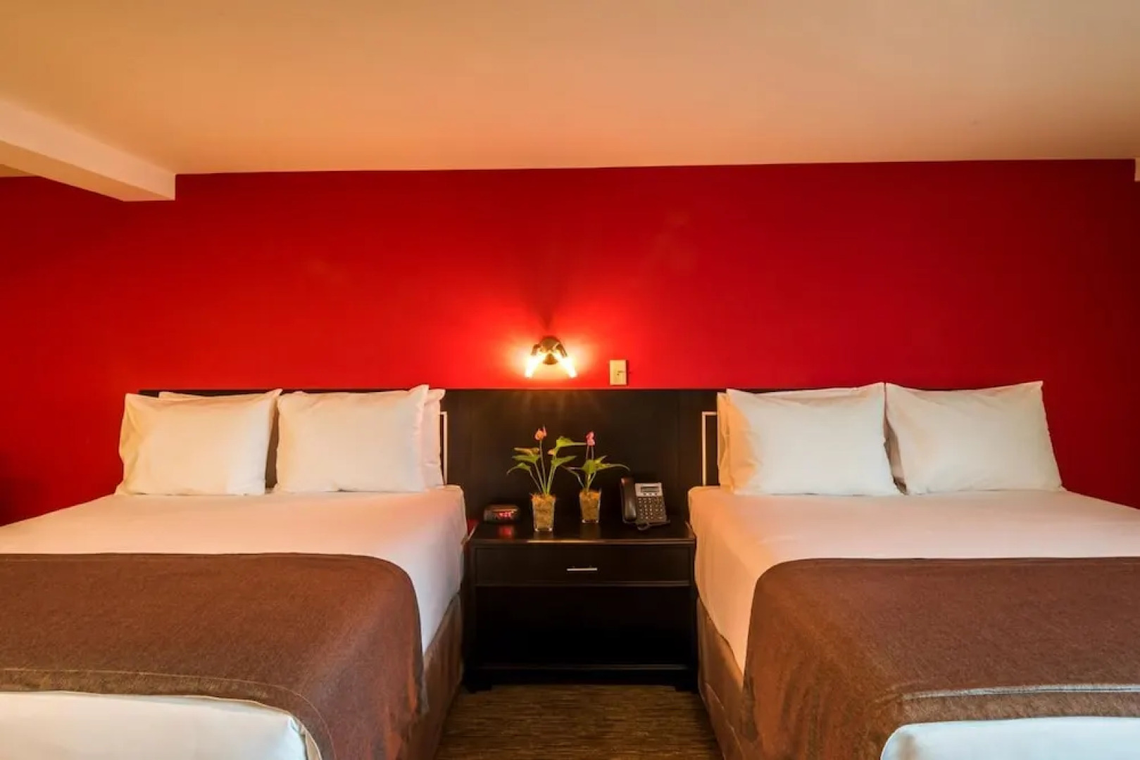 Urban Green Hotel & Suites