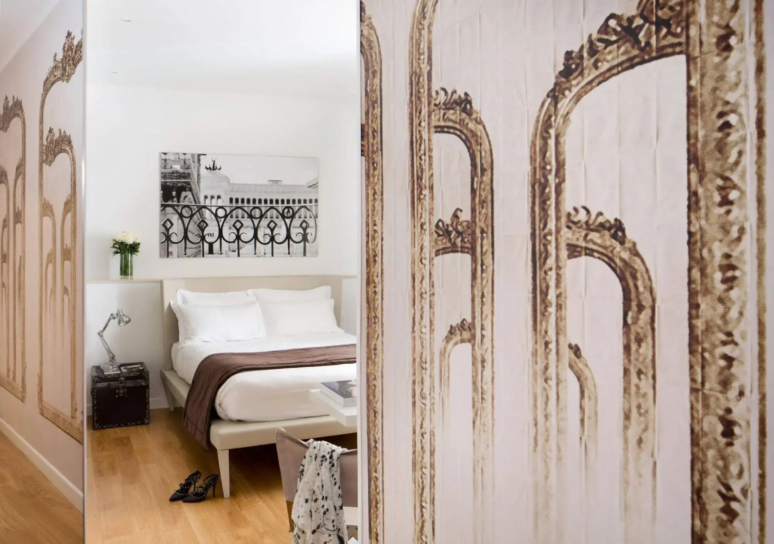 Via Del Corso Home