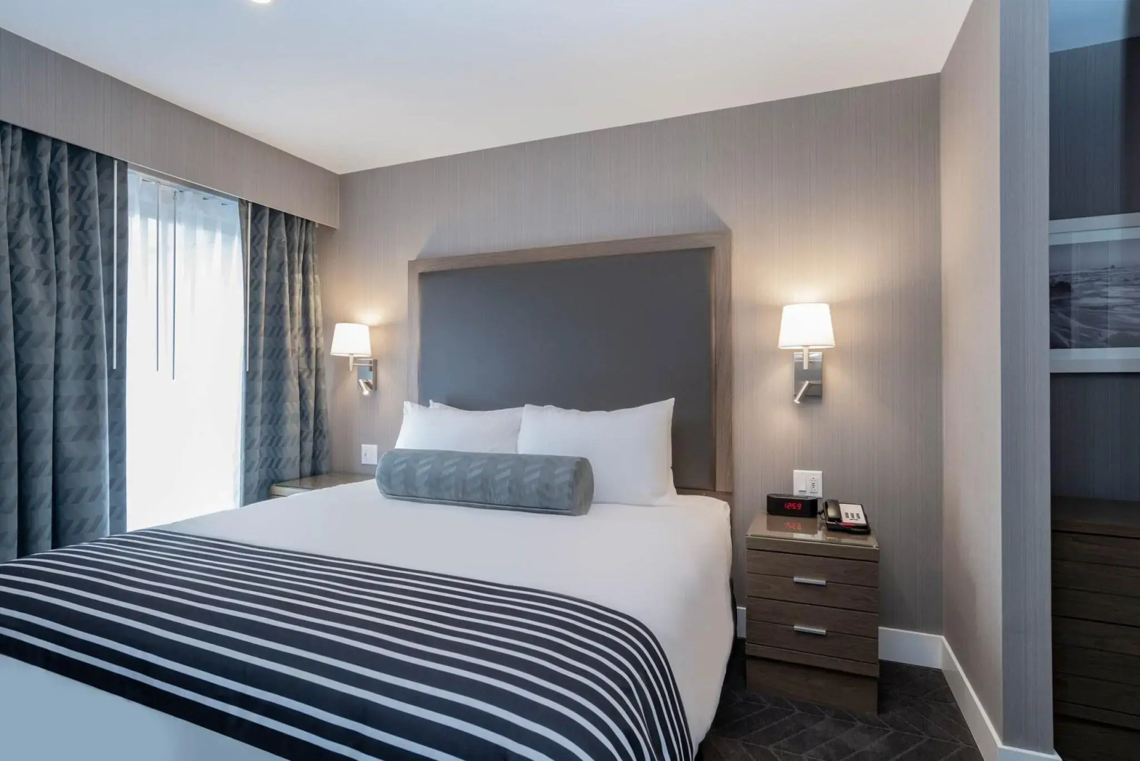 Sandman Signature St. John's Hotel