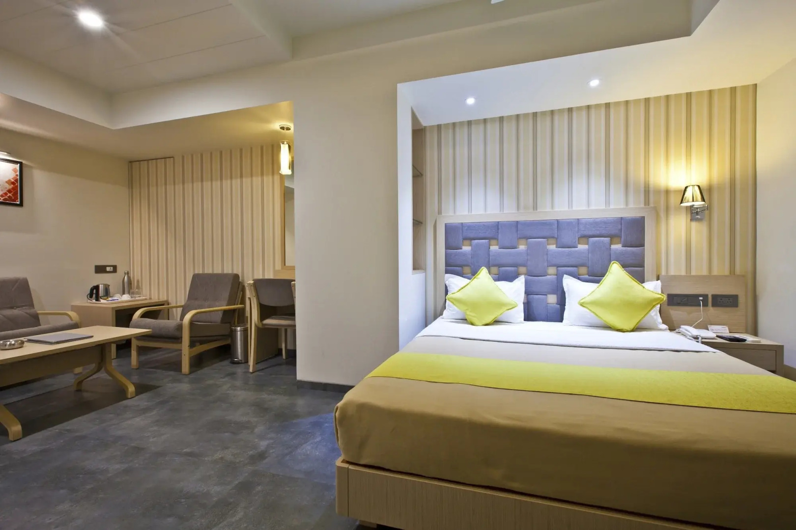 Hotel Sifat International