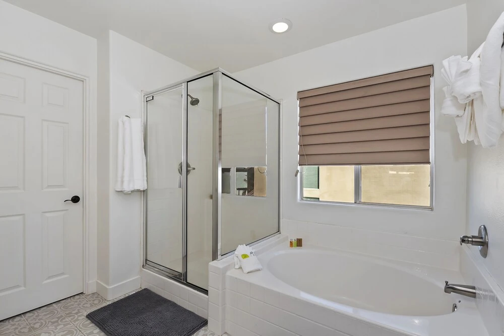 Casa Coachella by AvantStay Gorgeous Coachella Home w Pool Hot Tub